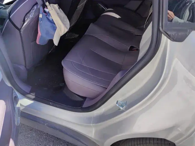 Changan Qiyuan A06 — Фото автомобиля 11