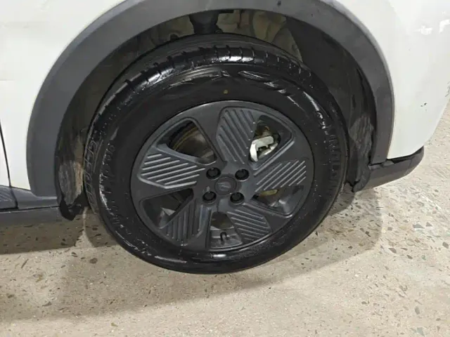Geely Geometry E Firefly — Фото автомобиля 11