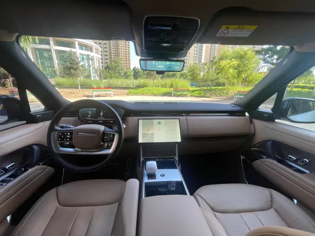 Land Rover Range Rover — Фото автомобиля 6