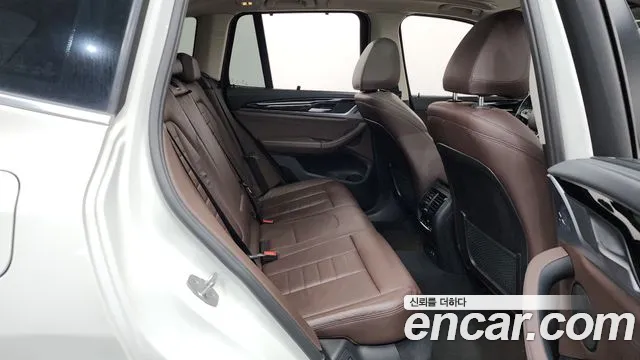 BMW X3 — Фото автомобиля 10