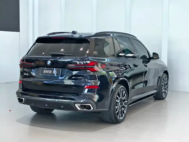 BMW X5 — Фото автомобиля 11