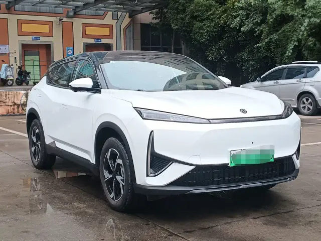 Dongfeng Fengshen L7 — Фото автомобиля 3