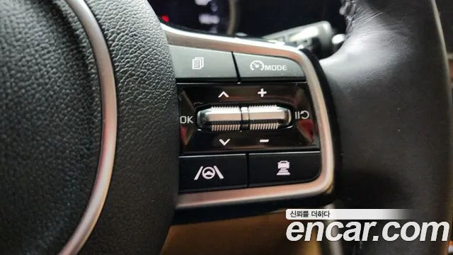 Kia Canival Carnival 4 поколение Бензин 11 мест Prestige — Фото автомобиля 15