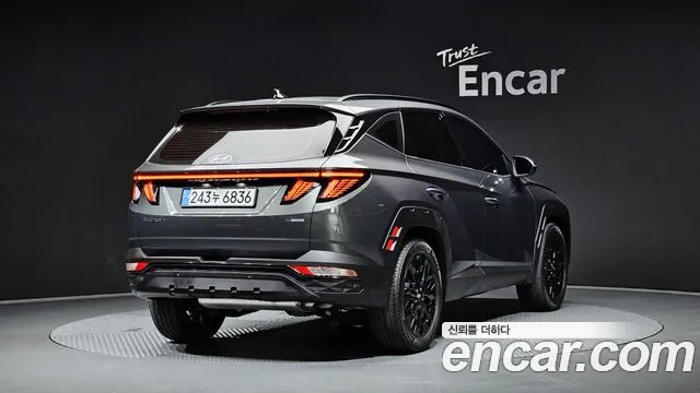 Hyundai Tucson Tucson (NX4) Бензин 1.6 Turbo 4WD — Фото автомобиля 2