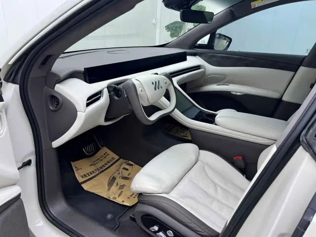 IM Motors IM LS7 — Фото автомобиля 7