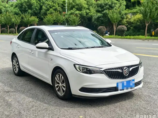 Buick Excelle — Фото автомобиля 3