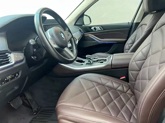 BMW X5 — Фото автомобиля 8