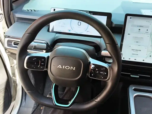 GAC Aion Y — Фото автомобиля 10