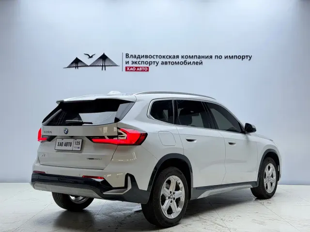 BMW X1 — Фото автомобиля 6