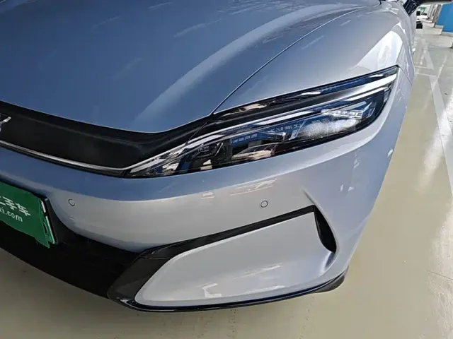 BYD Han L — Фото автомобиля 23