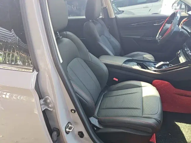 Dongfeng Fengshen AX7 — Фото автомобиля 24