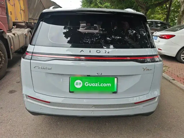 GAC Aion Y — Фото автомобиля 5