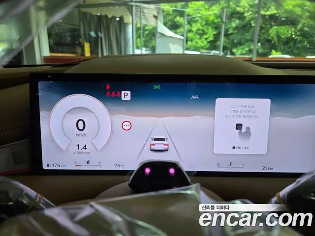 Genesis G80 Бензин 2.5 турбо AWD — Фото автомобиля 12
