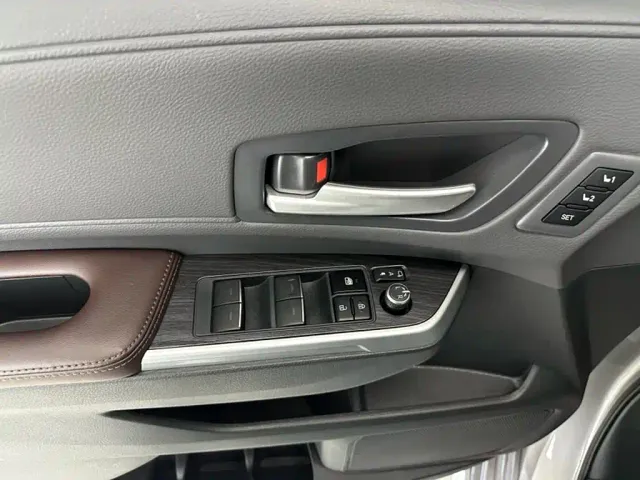 Toyota Granvia — Фото автомобиля 4