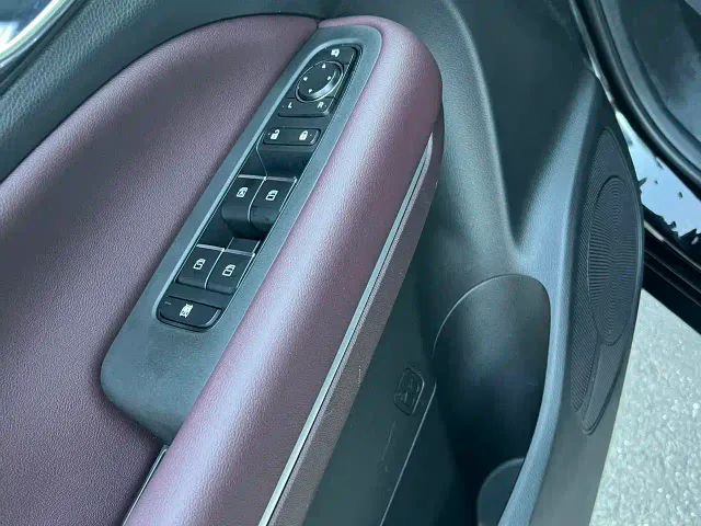 GAC Trumpchi M6 — Фото автомобиля 13