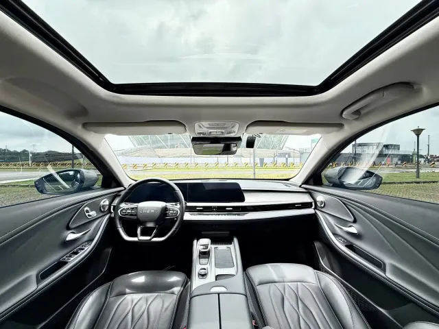 Chery Arrizo 8 — Фото автомобиля 10