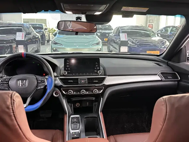 Honda Inspire — Фото автомобиля 8