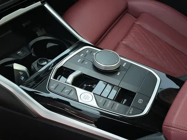 BMW 3 Series — Фото автомобиля 9