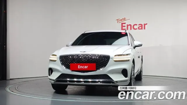 Genesis GV70 2.5T Бензин AWD — Фото автомобиля 3