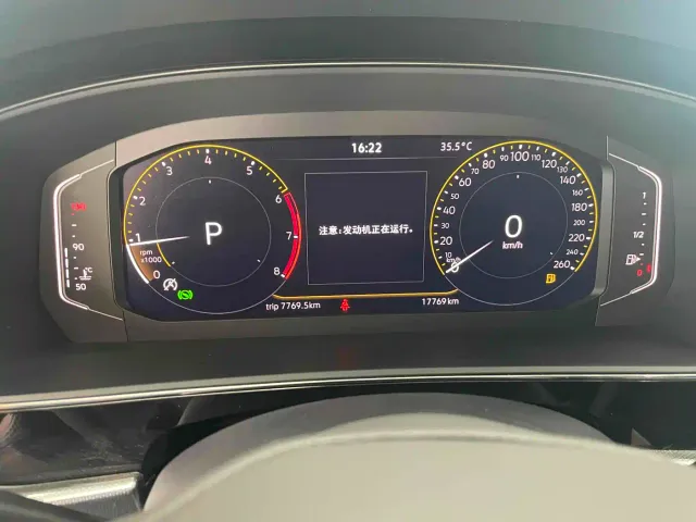 Volkswagen Passat — Фото автомобиля 7