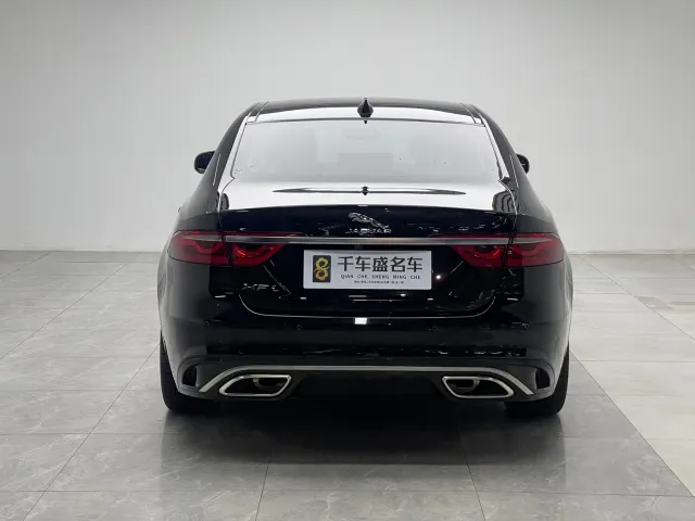 Jaguar XFL — Фото автомобиля 5
