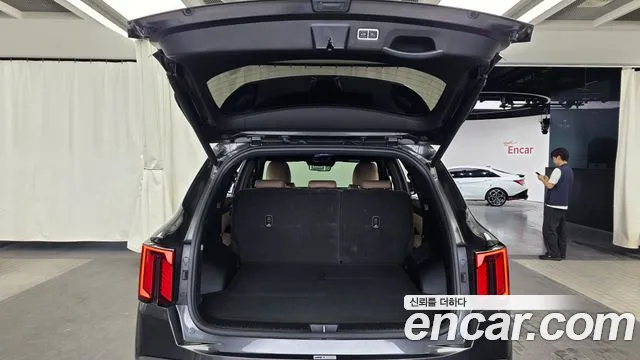 Kia Sorento Новый Sorento 4 поколение Дизель 2.2 4WD — Фото автомобиля 17