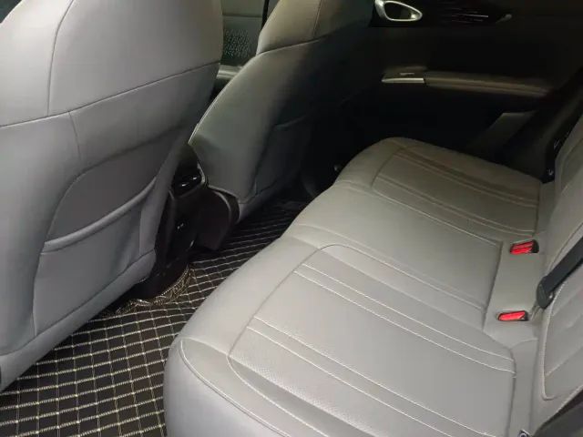 Geely Starry Wish — Фото автомобиля 6