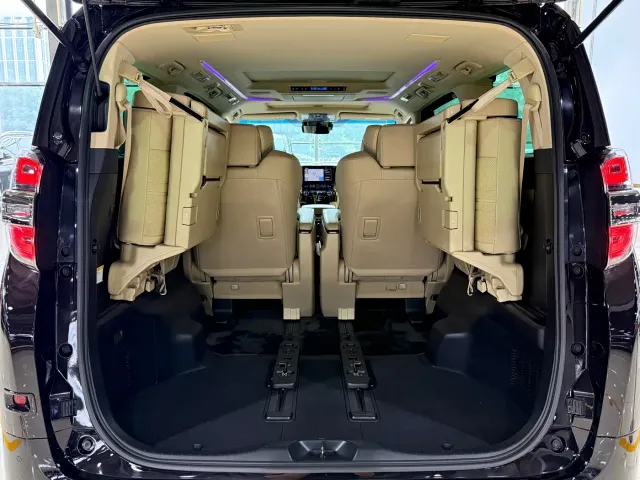 Toyota Vellfire — Фото автомобиля 22