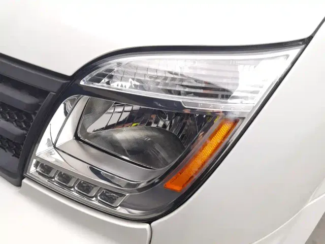 Maxus Xintu V80 — Фото автомобиля 7