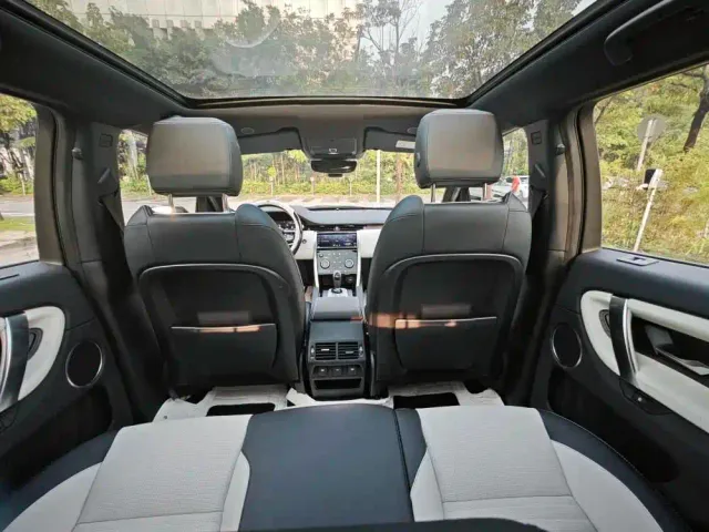 Land Rover Discovery Sport — Фото автомобиля 14