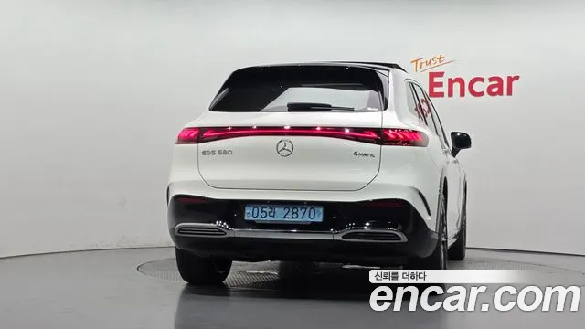 Mercedes-Benz EQS — Фото автомобиля 3