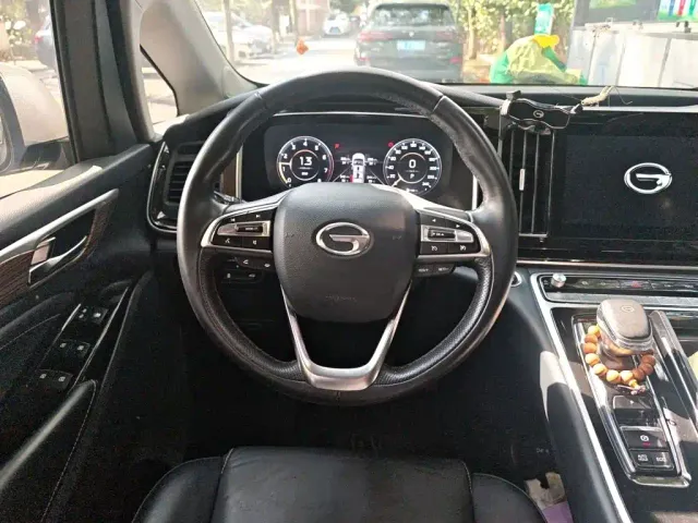 GAC Trumpchi M8 — Фото автомобиля 11