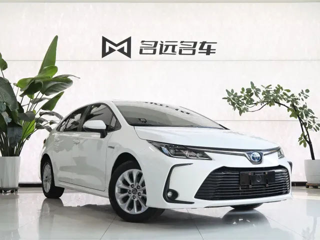 Toyota Corolla — Фото автомобиля 3