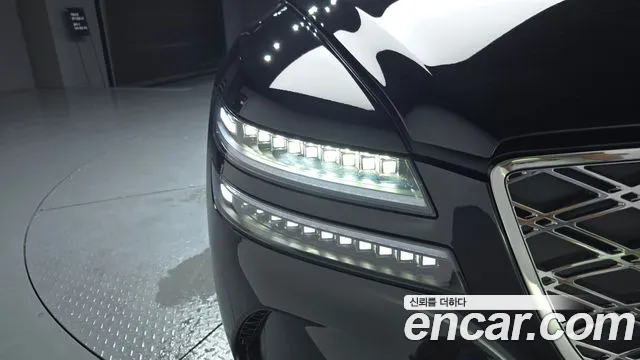 Genesis G80 Бензин 2.5 турбо AWD — Фото автомобиля 20