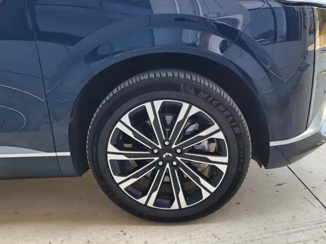 Wuling Starlight L — Фото автомобиля 6