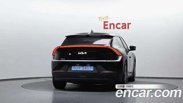 Kia EV6 — Фото автомобиля 4