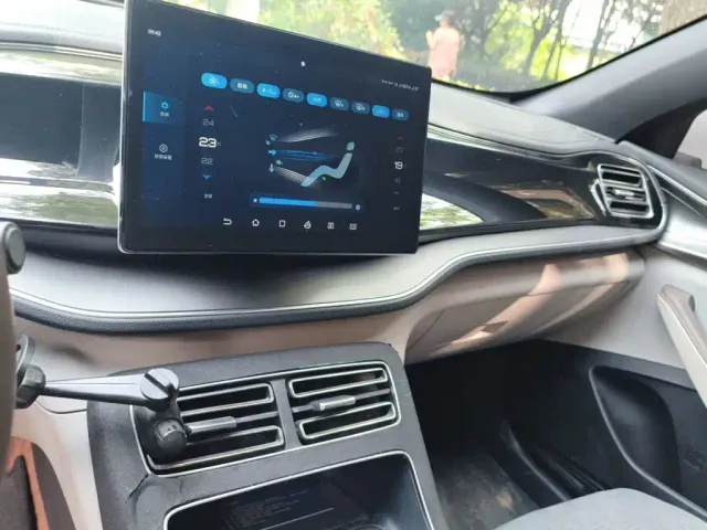BYD Qin PLUS — Фото автомобиля 5
