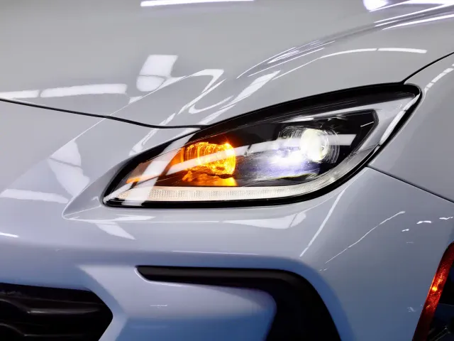 Subaru BRZ — Фото автомобиля 4