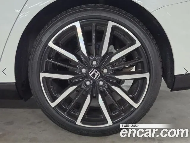 Honda Accord Generation 11 — Фото автомобиля 15