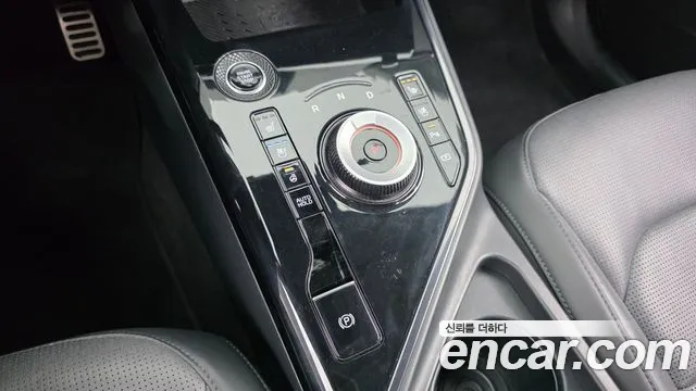 Kia Niro The All New Niro — Фото автомобиля 9