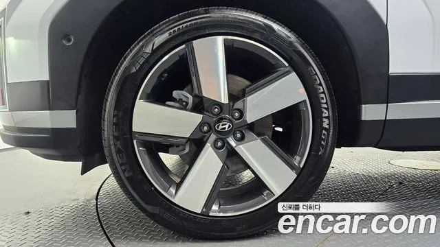 Hyundai Santa Fe MX5 — Фото автомобиля 5