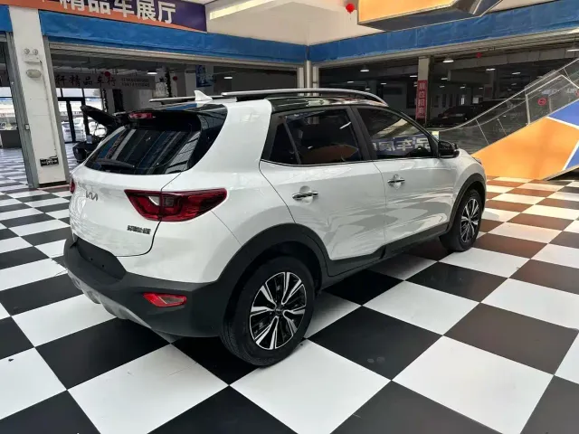 Kia KX1 — Фото автомобиля 16