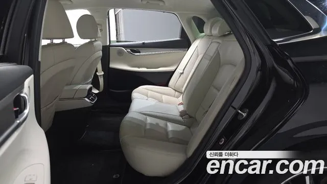 Hyundai Grandeur Новый Grandeur IG — Фото автомобиля 11