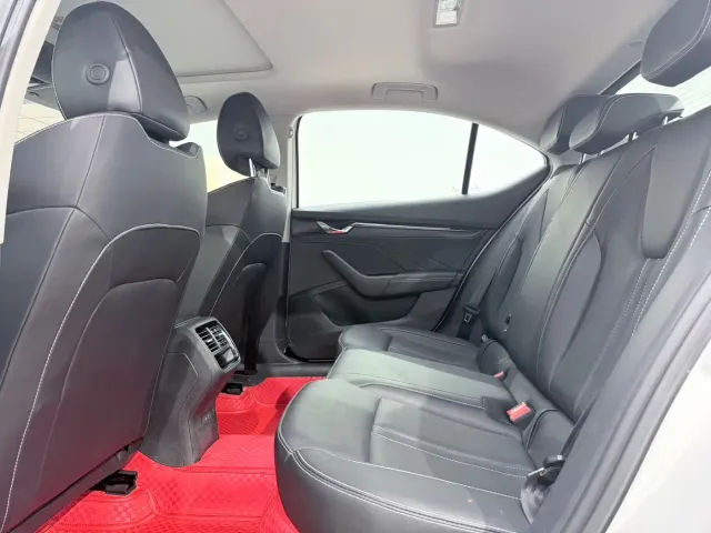 Skoda Octavia — Фото автомобиля 9