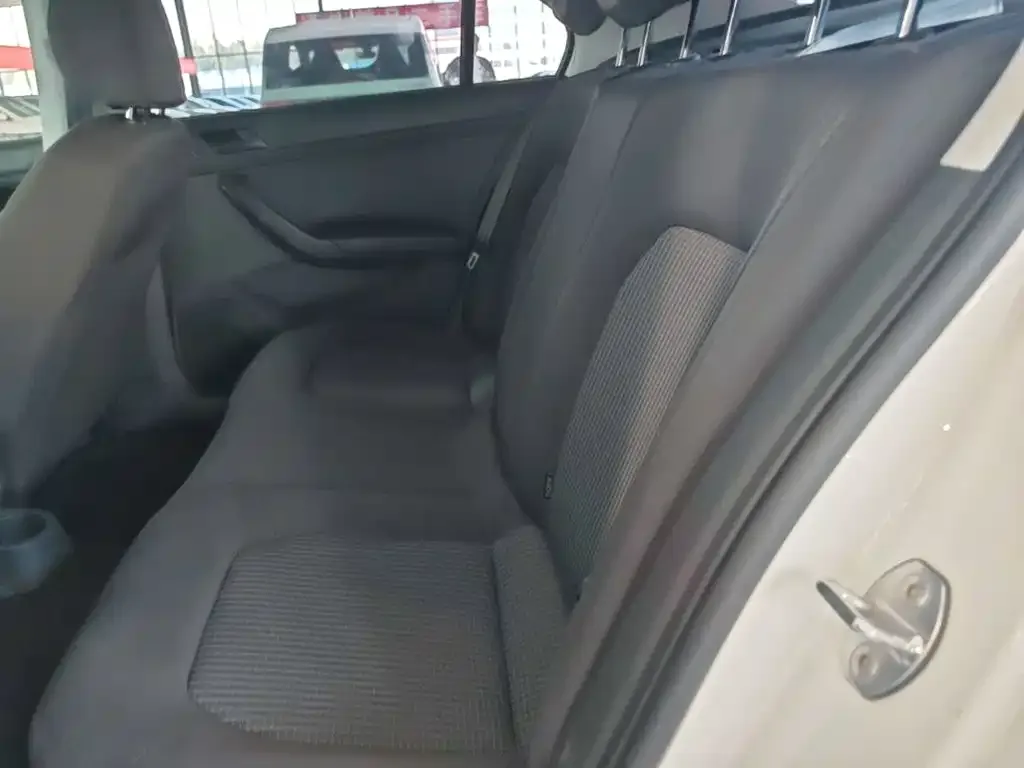 Volkswagen Santana 2021 1.5L Manual Trend Edition — Фото автомобиля 16