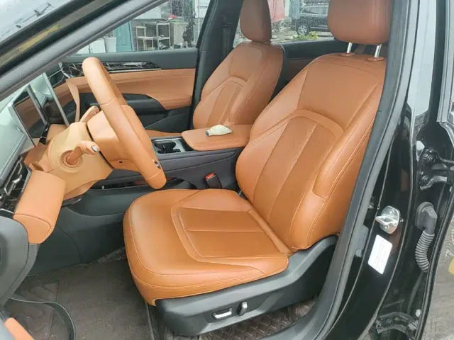 Wuling Starlight — Фото автомобиля 14