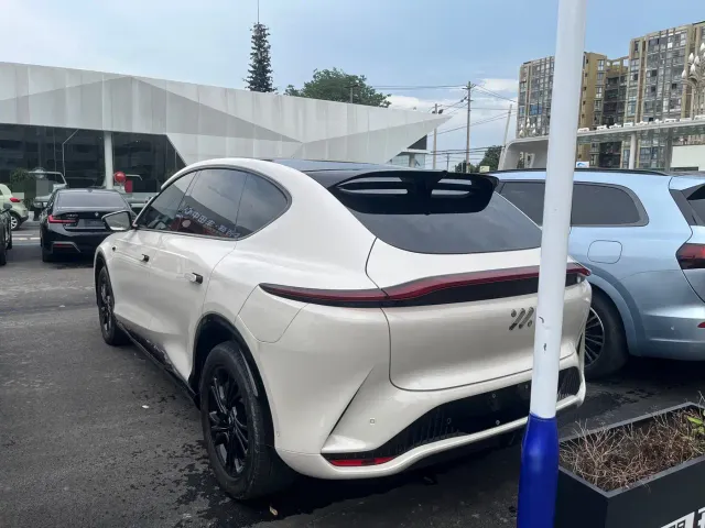 IM Motors IM LS7 — Фото автомобиля 7