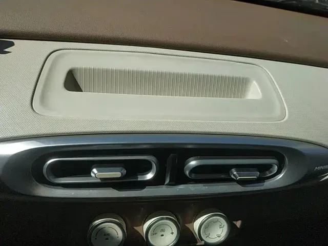 Wuling Hongguang Mini EV — Фото автомобиля 12