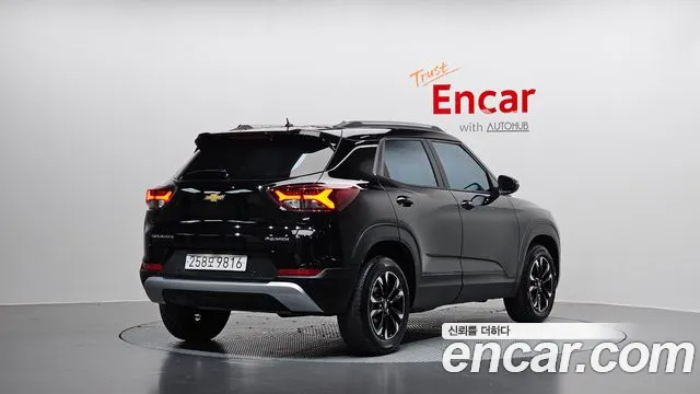 Chevrolet Trailblazer — Фото автомобиля 2