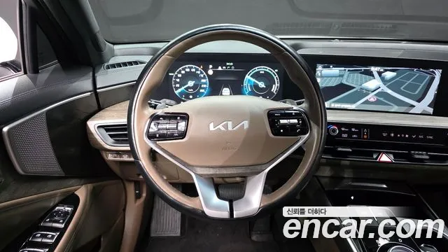 Kia K8 — Фото автомобиля 6